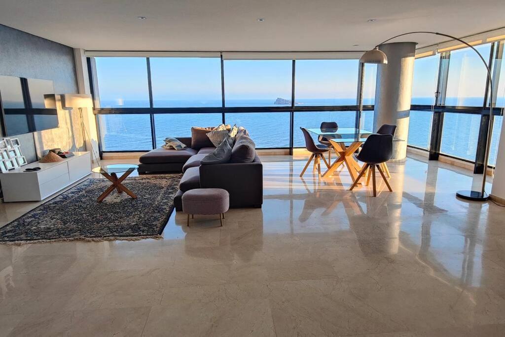 Piso 21 Unico A Pie De Playa En Esquina Apartment เบนิดอร์ม ภายนอก รูปภาพ